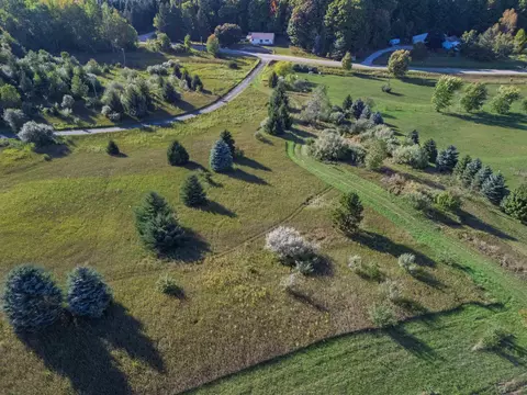 5775 E Lincoln, Cedar, MI 49621 photo 5