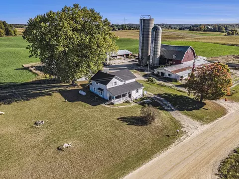 10396 22 Mile, Tustin, MI 49688