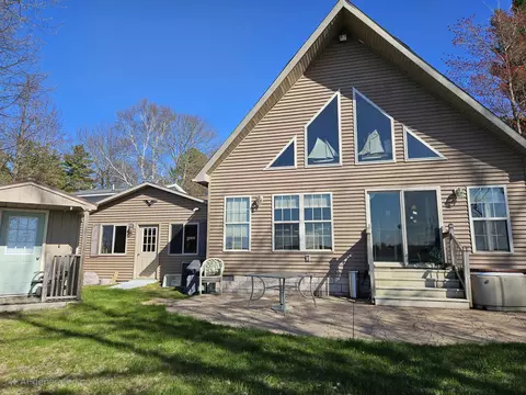 232 Maple, East Tawas, MI 48730