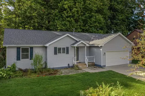 1251 Farmington, Traverse City, MI 49696
