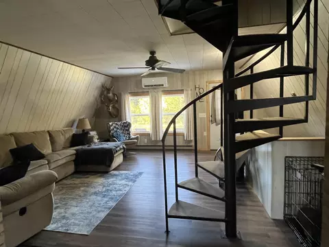 Living - 1053 Radov, Gladwin, MI 48624 photo 2 of 3