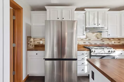 Kitchen - 9028 E Jefferson, Wheeler, MI 48662 photo 4 of 4