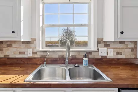 Kitchen - 9028 E Jefferson, Wheeler, MI 48662 photo 3 of 4