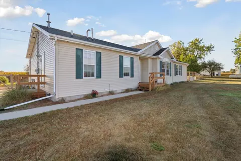 Exterior - 9028 E Jefferson, Wheeler, MI 48662 photo 3 of 18