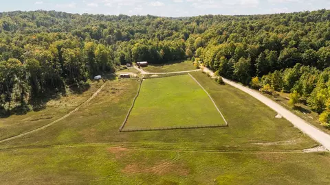 11585 S S Hl, Cedar, MI 49621