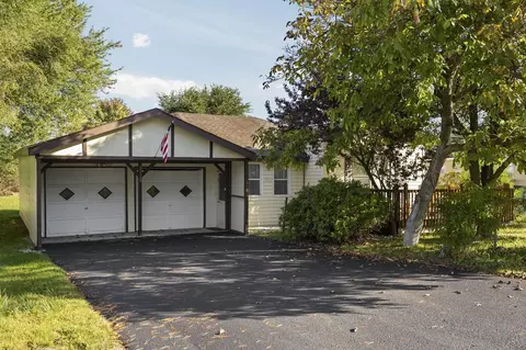 2128 Laura, Traverse City, MI 49696
