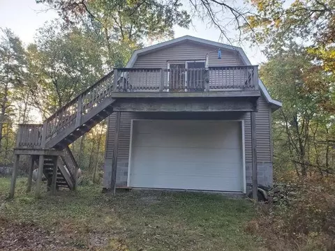 3487 Perry Holt, West Branch, MI 48661