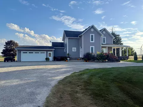 Exterior - 4651 S Begole, Ithaca, MI 48847 photo 10 of 11