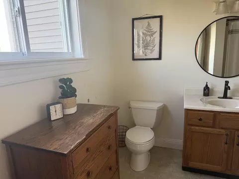 Bath - 4651 S Begole, Ithaca, MI 48847 photo 3 of 8