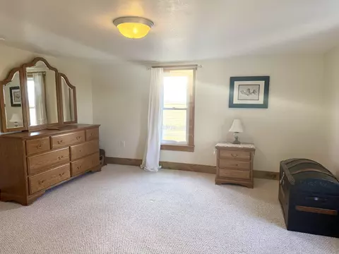 Bedroom - 4651 S Begole, Ithaca, MI 48847 photo 5 of 7