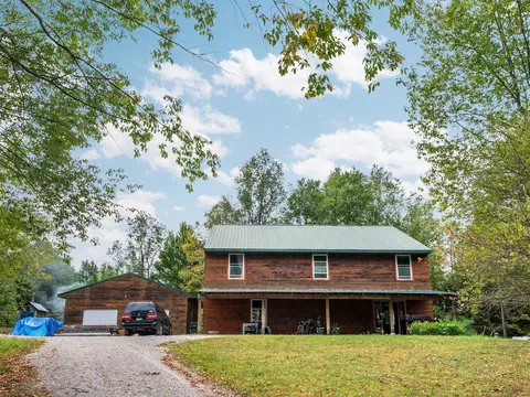 3714 N 19, Mesick, MI 49668