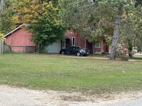 7084 Center, Alanson, MI 49706