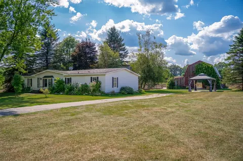 890 S Harrison, Harrison, MI 48625