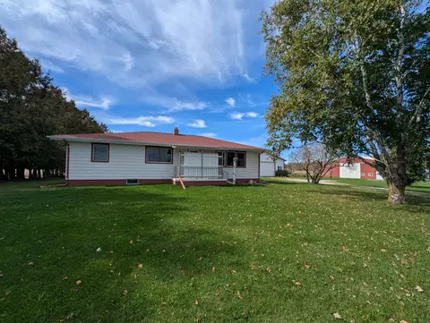 1409 N Crawford, Turner, MI 48765