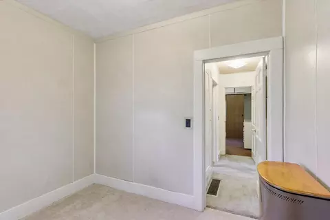 Entry Way - 804 Hannah, Alma, MI 48801 photo 4 of 6