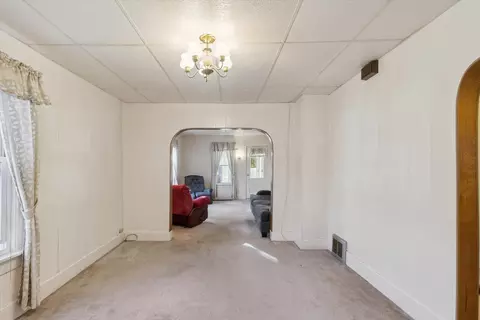 Living - 804 Hannah, Alma, MI 48801 photo 3 of 3