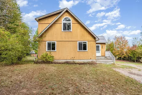 1119 El Camino Grande, Lake Isabella, MI 48893