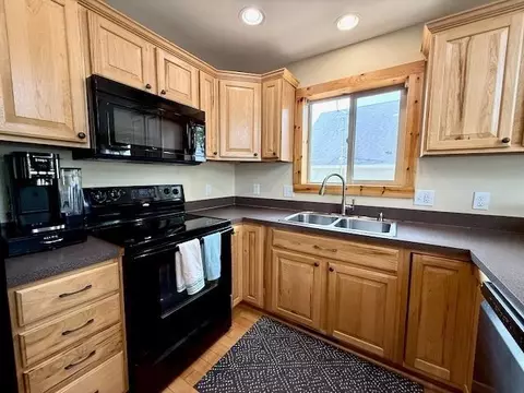 2871 Lakeshore, Gladwin, MI 48624 photo 4
