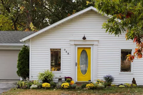 948 Carver, Traverse City, MI 49686