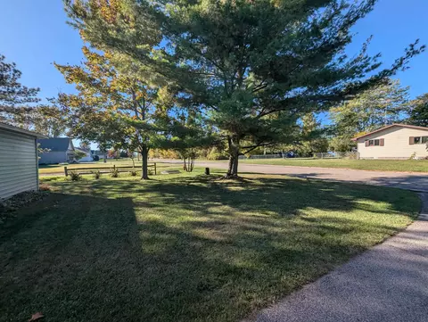 806 S Augres Riv, Au Gres, MI 48703 photo 9