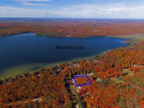 5038 NEast Shr, Kalkaska, MI 49646