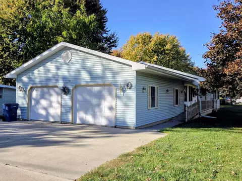 Other - 239 E Smt, Breckenridge, MI 48615 photo 2 of 3