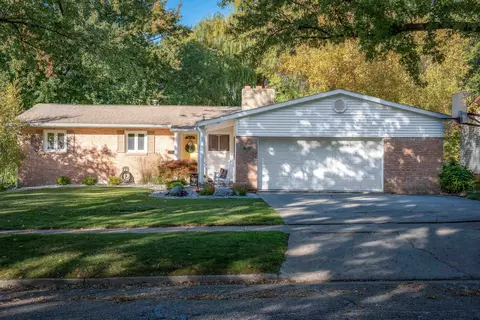205 Westview, Alma, MI 48801