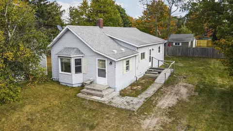 966 Frankfort, Elberta, MI 49628