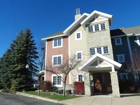 1246 Sunnyside #102 WEEK 5, Cadillac, MI 49601