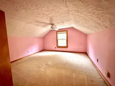 Bedroom - 9067 E Lincoln, Cedar, MI 49621 photo 3 of 4