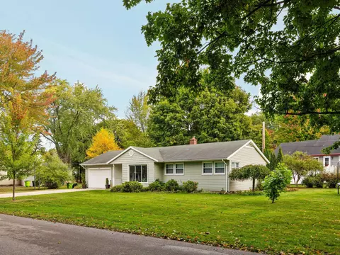 624 Eastwood, Traverse City, MI 49686