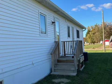 Exterior - 5614 Cavender, Shepherd, MI 48883 photo 6 of 6