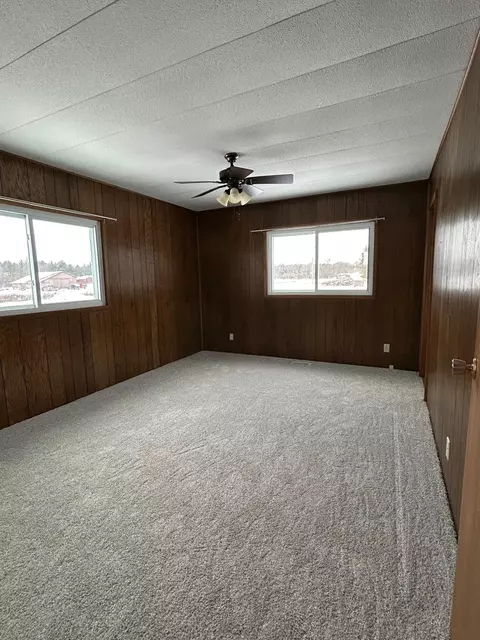Bedroom - 5614 Cavender, Shepherd, MI 48883 photo 2 of 5