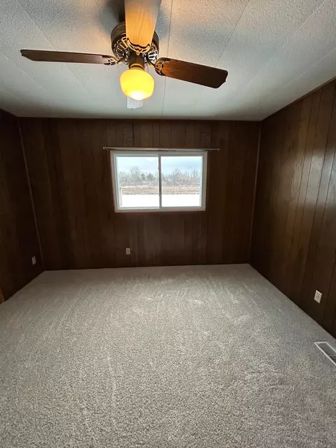 Bedroom - 5614 Cavender, Shepherd, MI 48883 photo 5 of 5