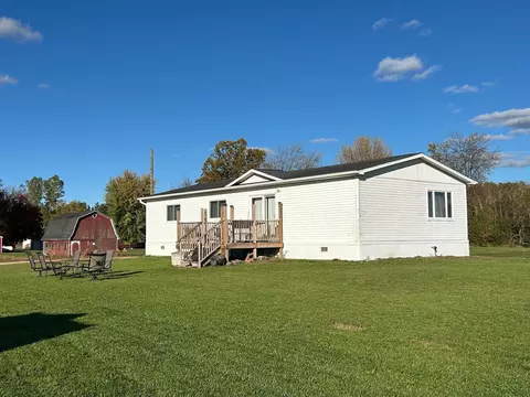 Exterior - 5614 Cavender, Shepherd, MI 48883 photo 2 of 6