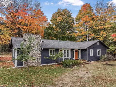 316 S Shabwasung, Northport, MI 49670