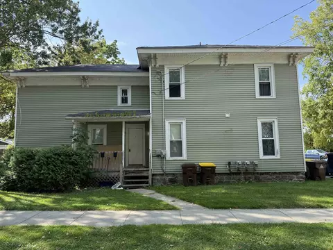 256 Ely, Alma, MI 48801