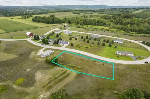 000 S Pine Mdw, Suttons Bay, MI 49682