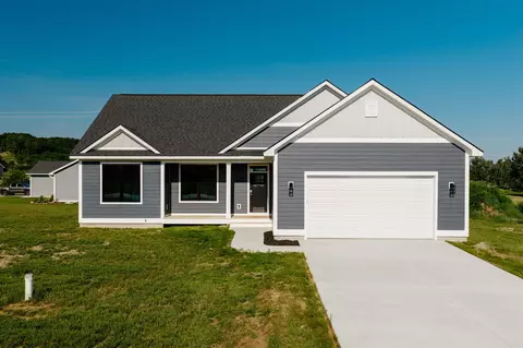 5382 Revella #37 : 37, Grawn, MI 49637