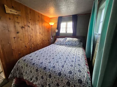 Bedroom - 3231 Miller, Sears, MI 49679 photo 4 of 6