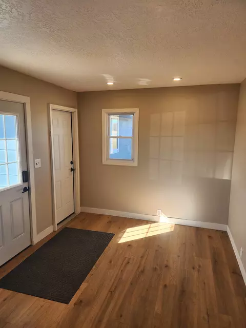 481 E Remus, Mount Pleasant, MI 48858 photo 7