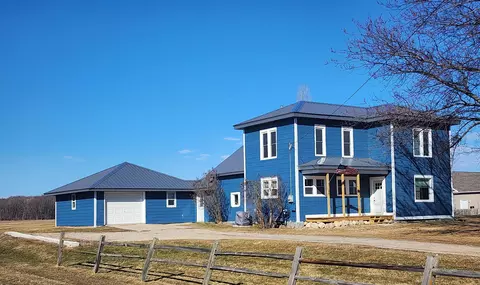481 E Remus, Mount Pleasant, MI 48858