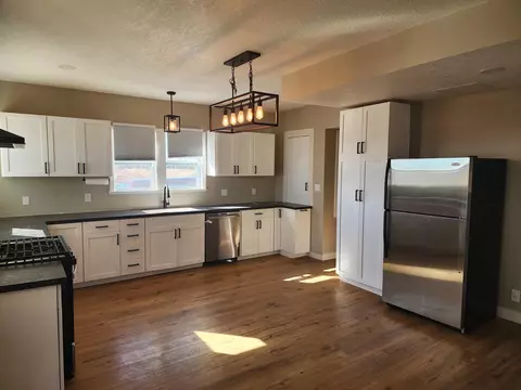 481 E Remus, Mount Pleasant, MI 48858 photo 6