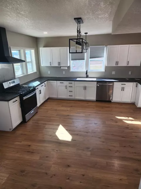 481 E Remus, Mount Pleasant, MI 48858 photo 5