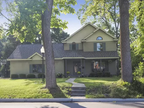 417 N Madison, Traverse City, MI 49684
