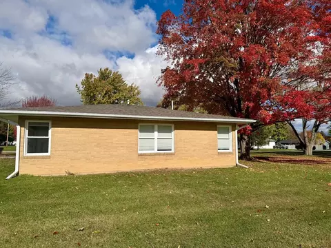 324 N 4th, Shepherd, MI 48883 photo 8
