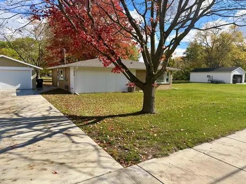 324 N 4th, Shepherd, MI 48883 photo 3