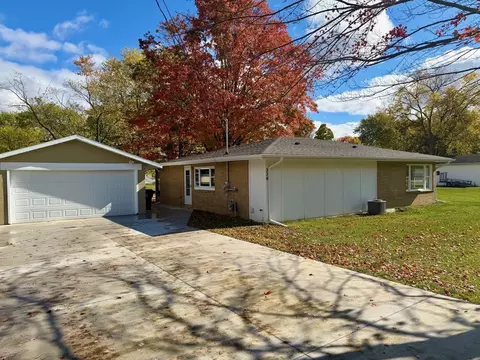 324 N 4th, Shepherd, MI 48883 photo 6