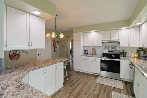 5346 S Loomis, Shepherd, MI 48883 photo 10