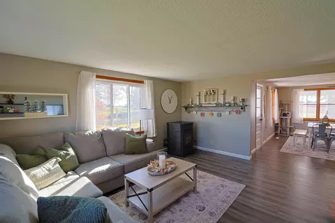 5346 S Loomis, Shepherd, MI 48883 photo 6
